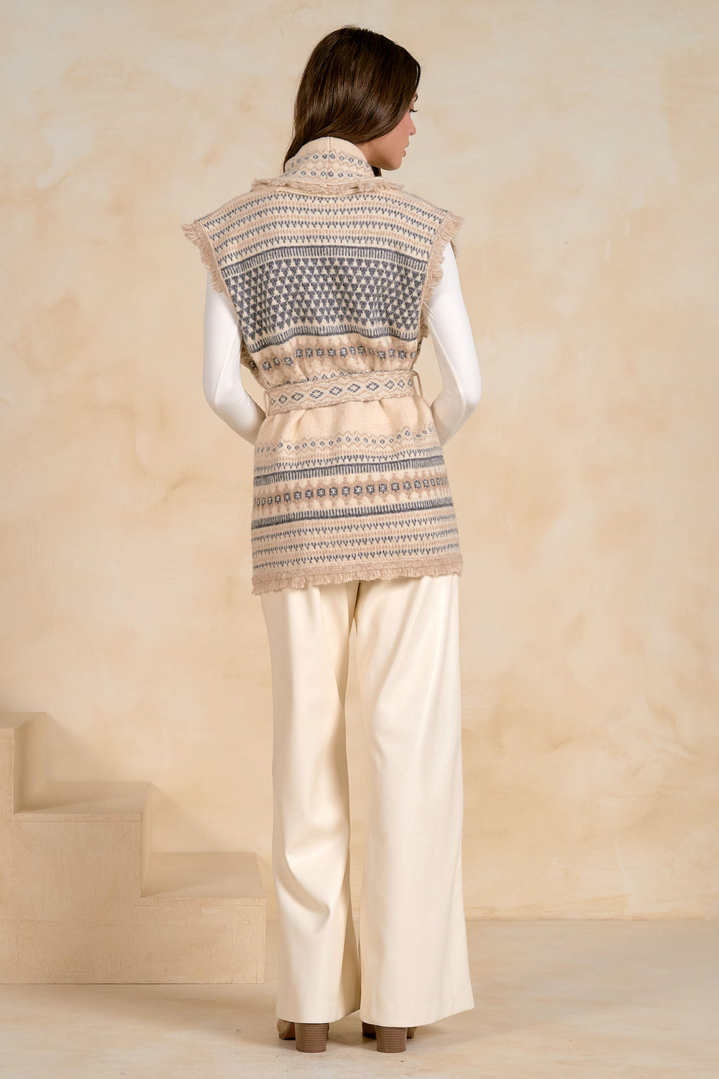 Sleeveless Cardigan - Off White/Gray