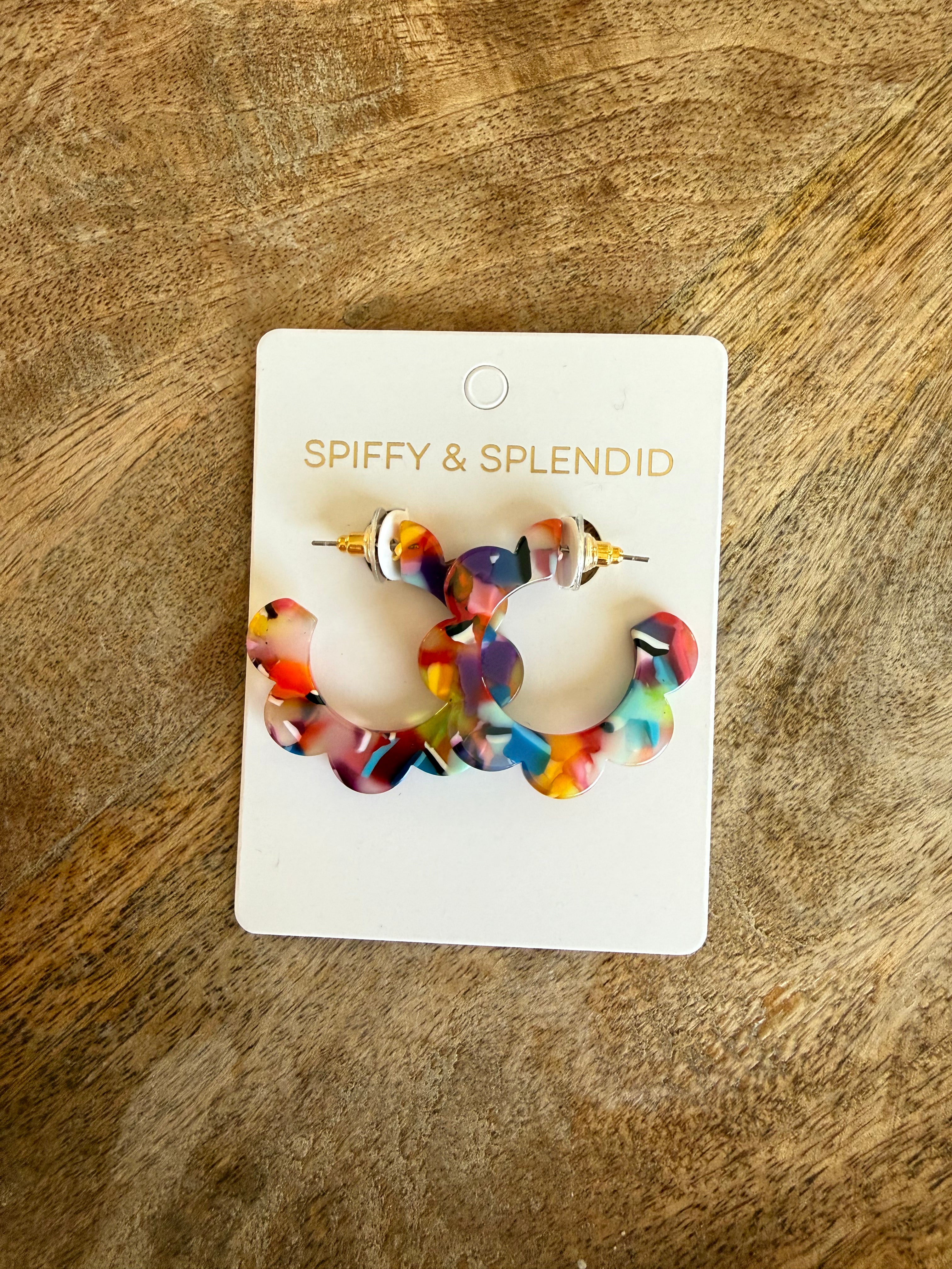 Medium Chunky Scallop Hoop Earring - Fiesta