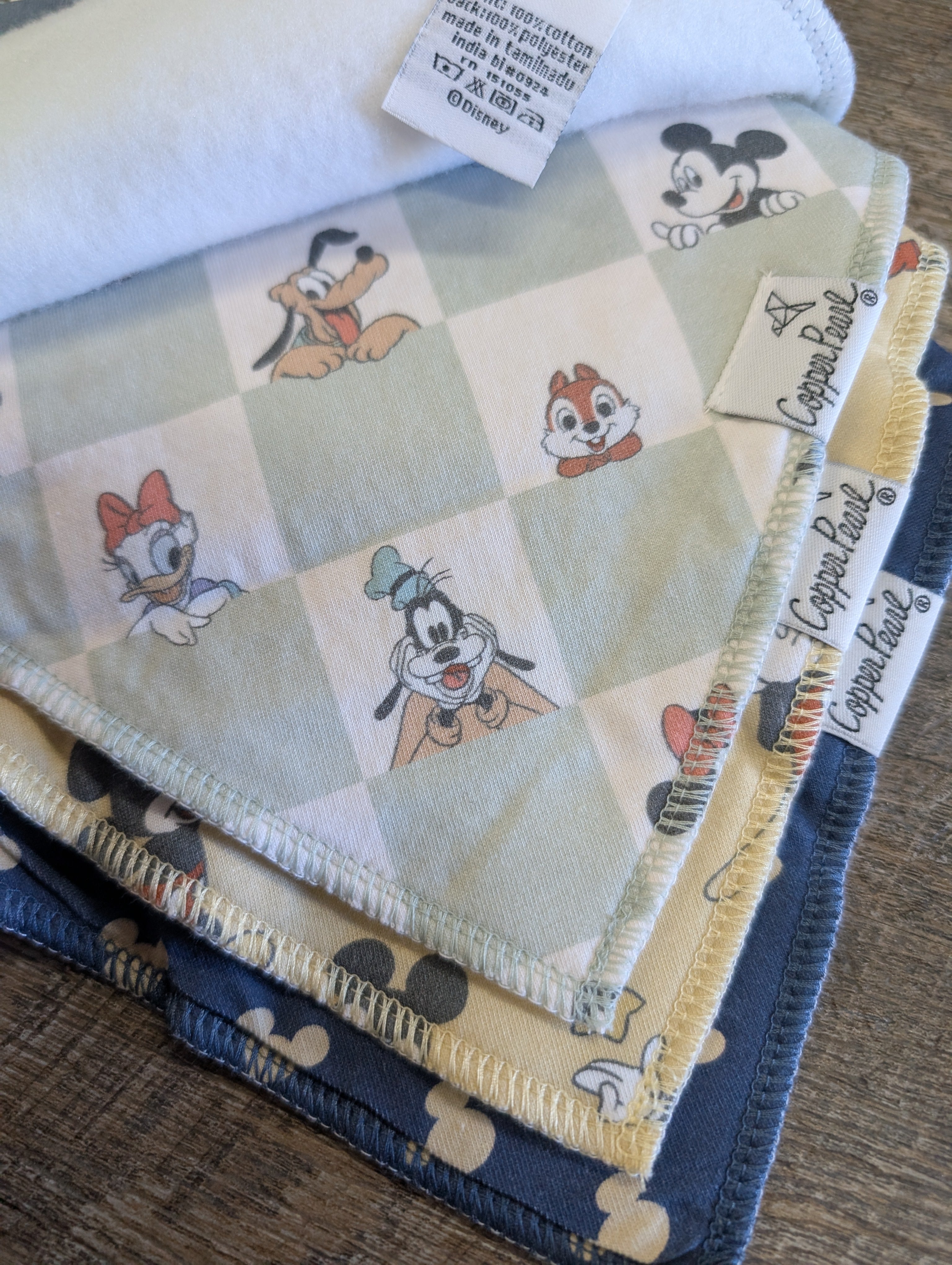 Mickey Mouse - Bandana Bib Set